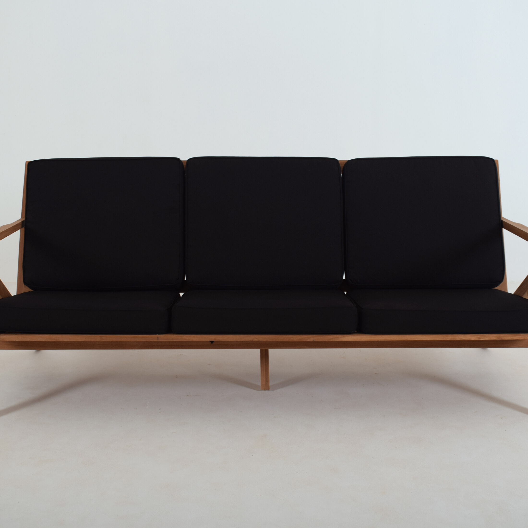 DAHLIA SOFA 3 SEATER